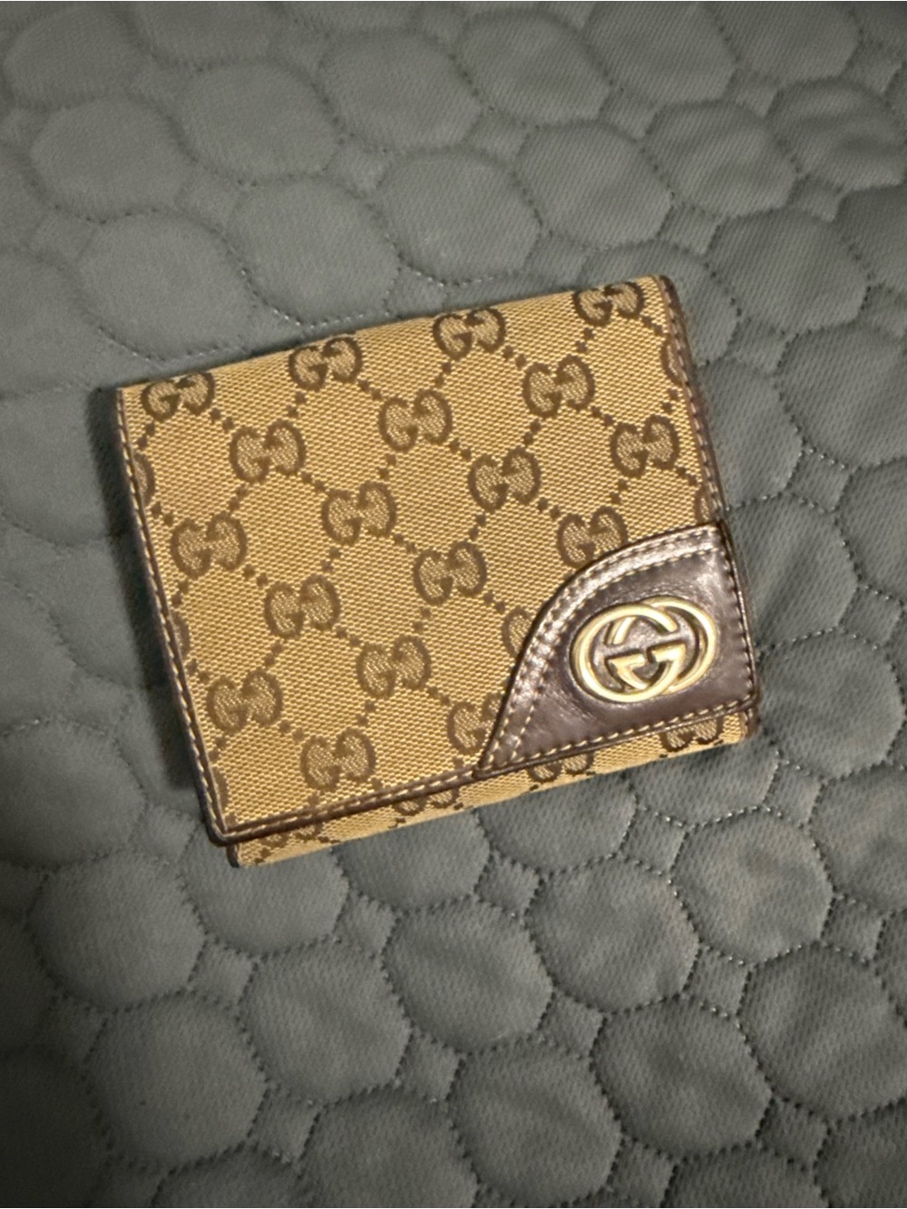 Gucci Tan Monogram Card Holder with Brown Leather Trim and Gold Logo